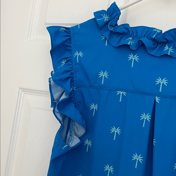 Disney ⭐️ Vacation Club Member Blue Palm Tree Ruffle Blouse Size S - Picture 6 of 16